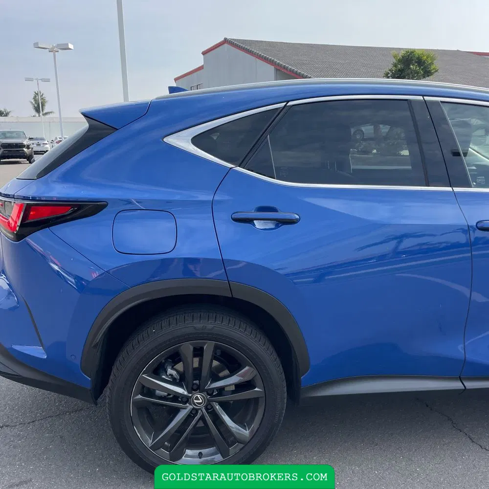 2025 Lexus NX 450h+ Base