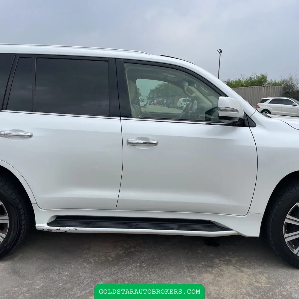 2017 Lexus LX 570 Base