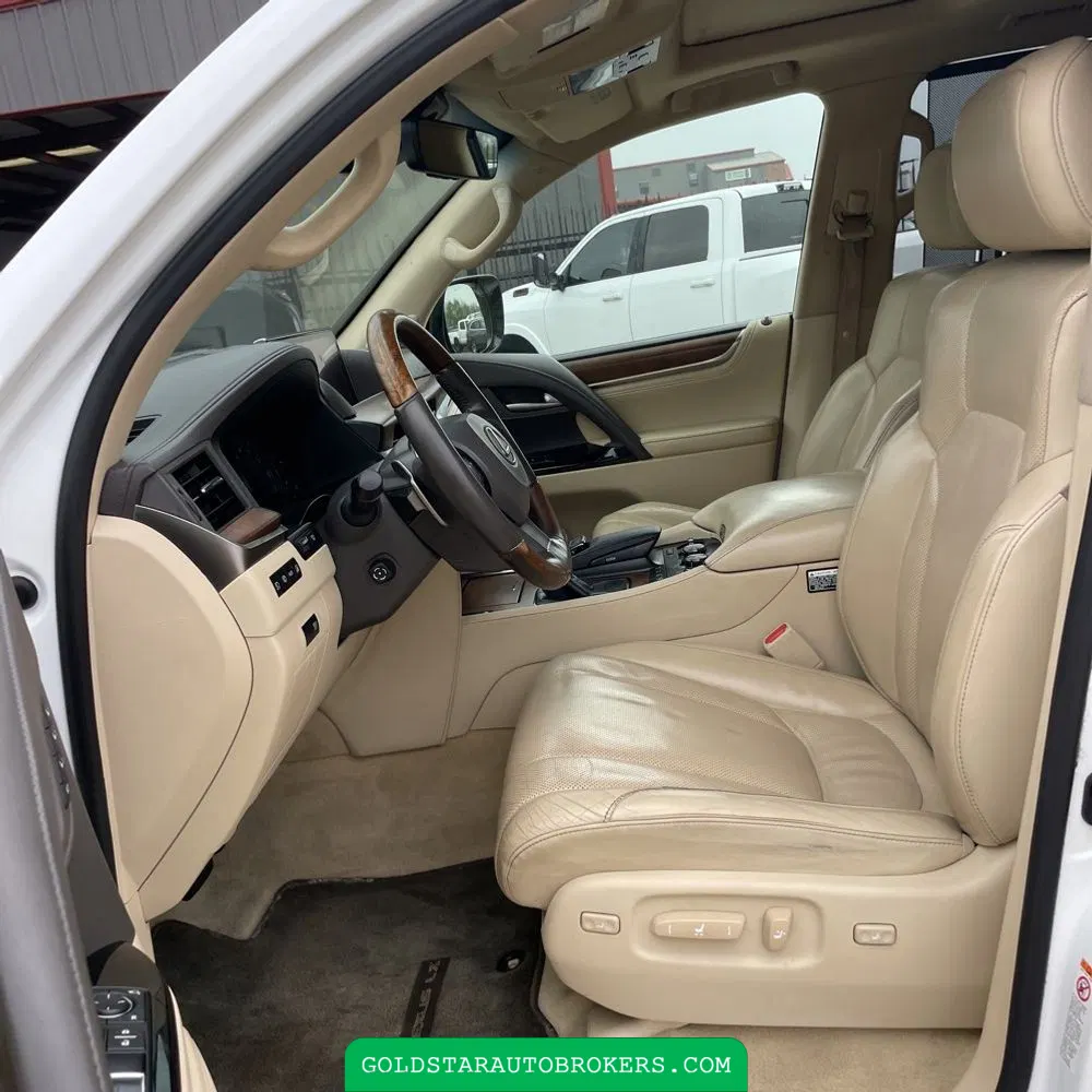 2017 Lexus LX 570 Base