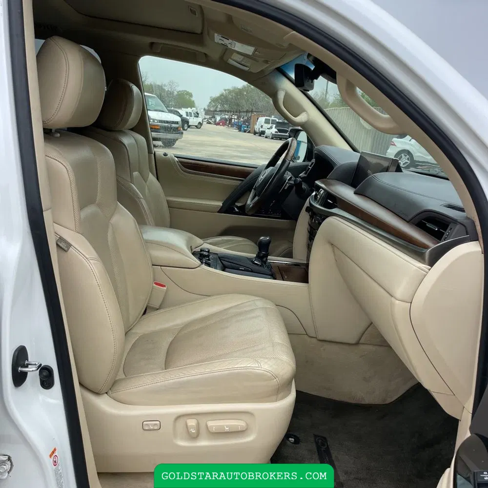 2017 Lexus LX 570 Base