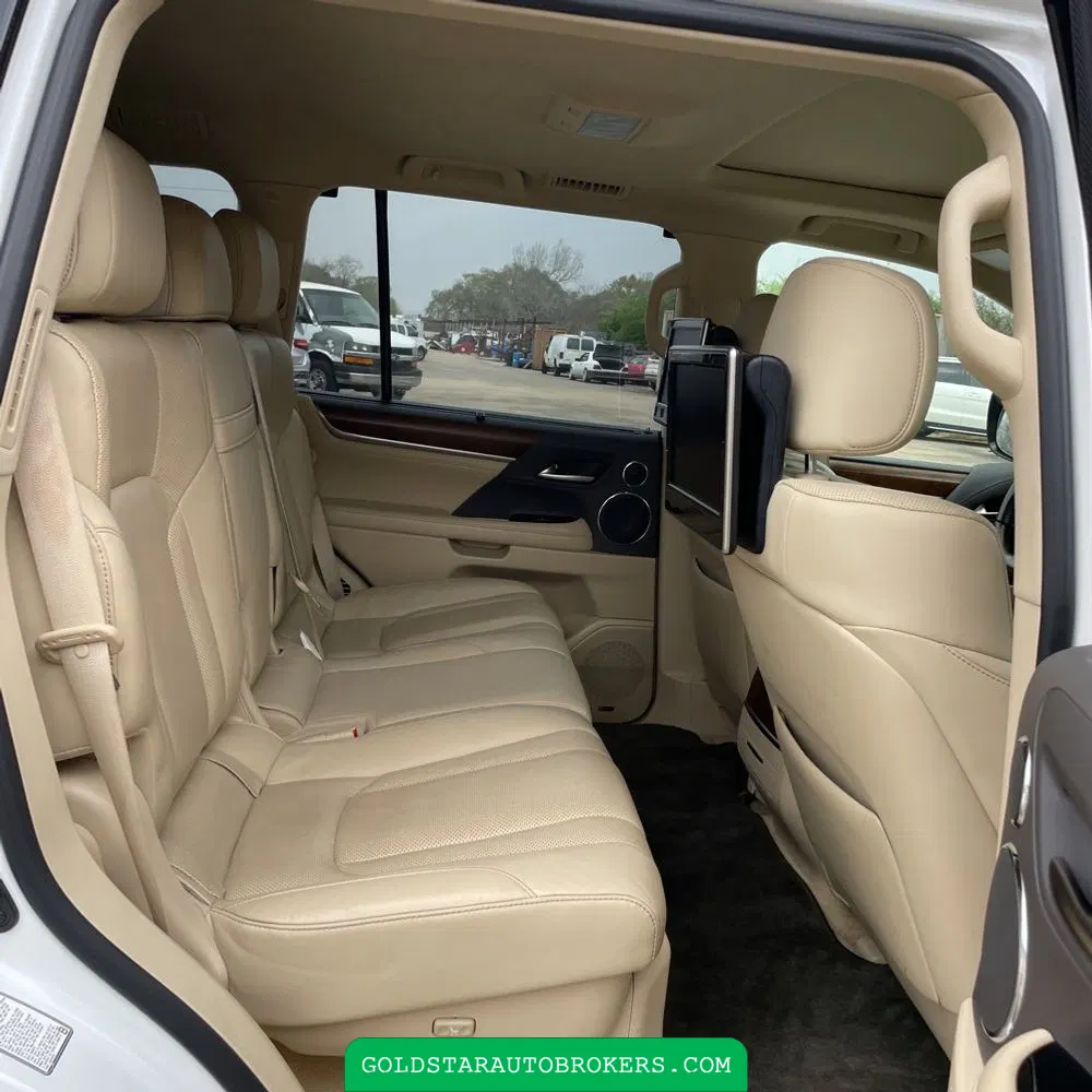 2017 Lexus LX 570 Base