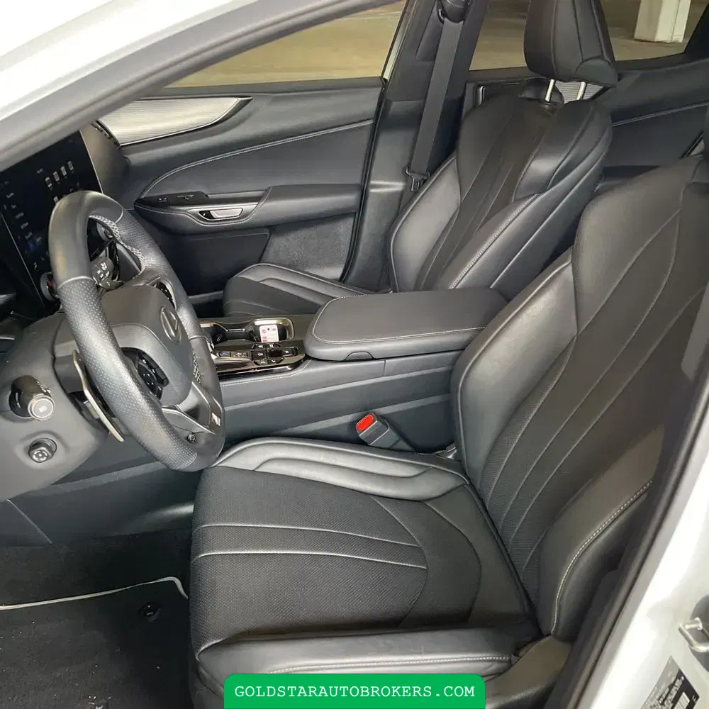 2024 Lexus NX 450h+ F SPORT Handling