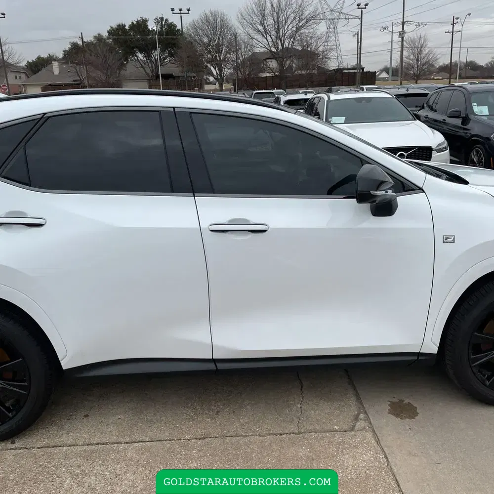 2025 Lexus NX 450h+ F SPORT Handling
