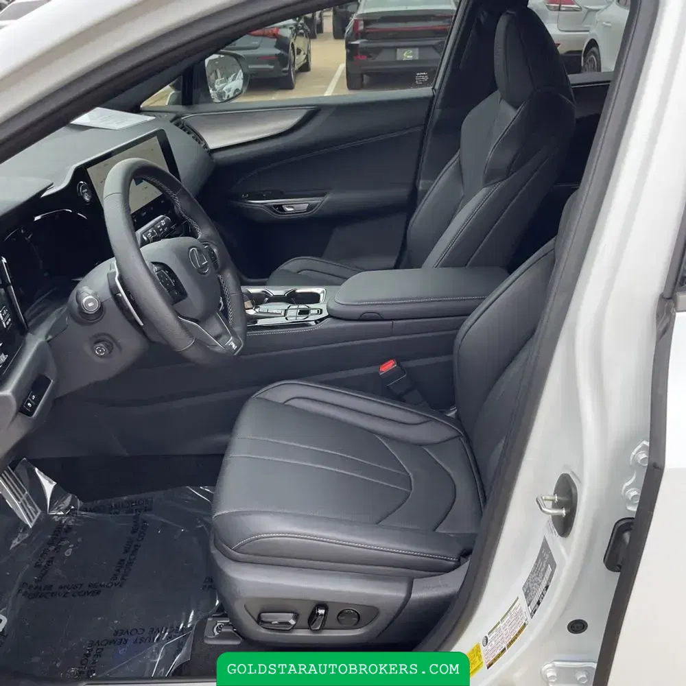 2025 Lexus NX 450h+ F SPORT Handling
