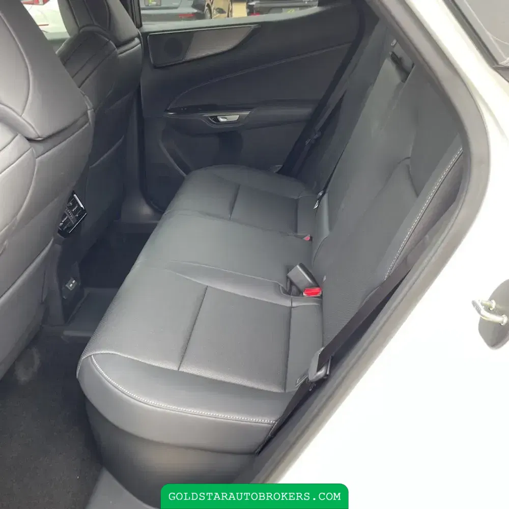 2025 Lexus NX 450h+ F SPORT Handling