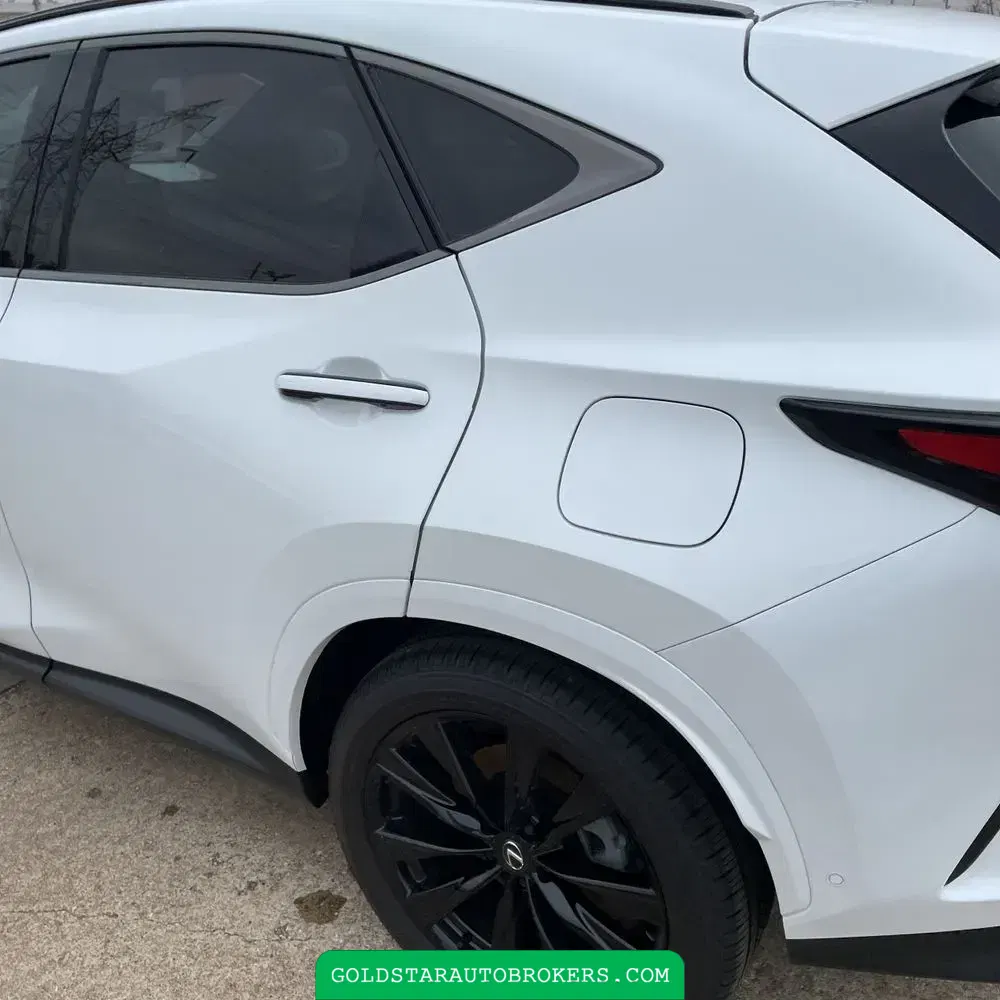 2025 Lexus NX 450h+ F SPORT Handling