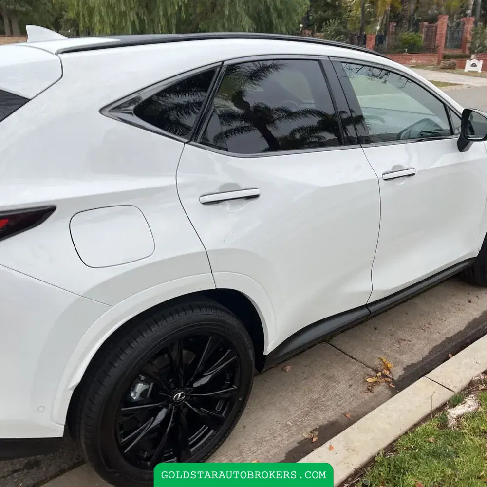 2025 Lexus NX 450h+ F SPORT Handling