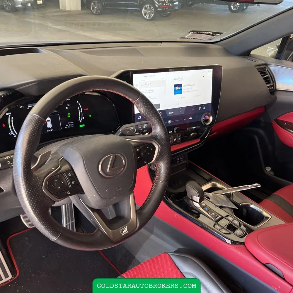 2024 Lexus NX 450h+ F SPORT Handling