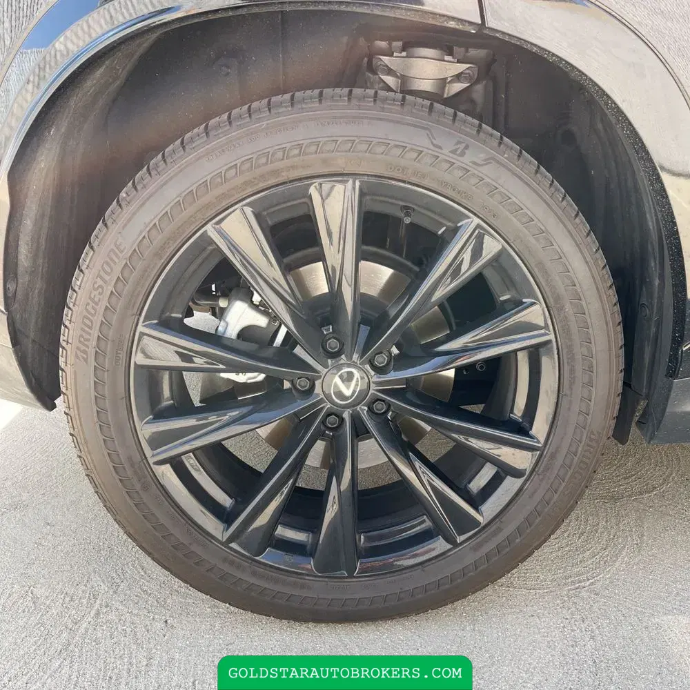 2024 Lexus NX 450h+ F SPORT Handling