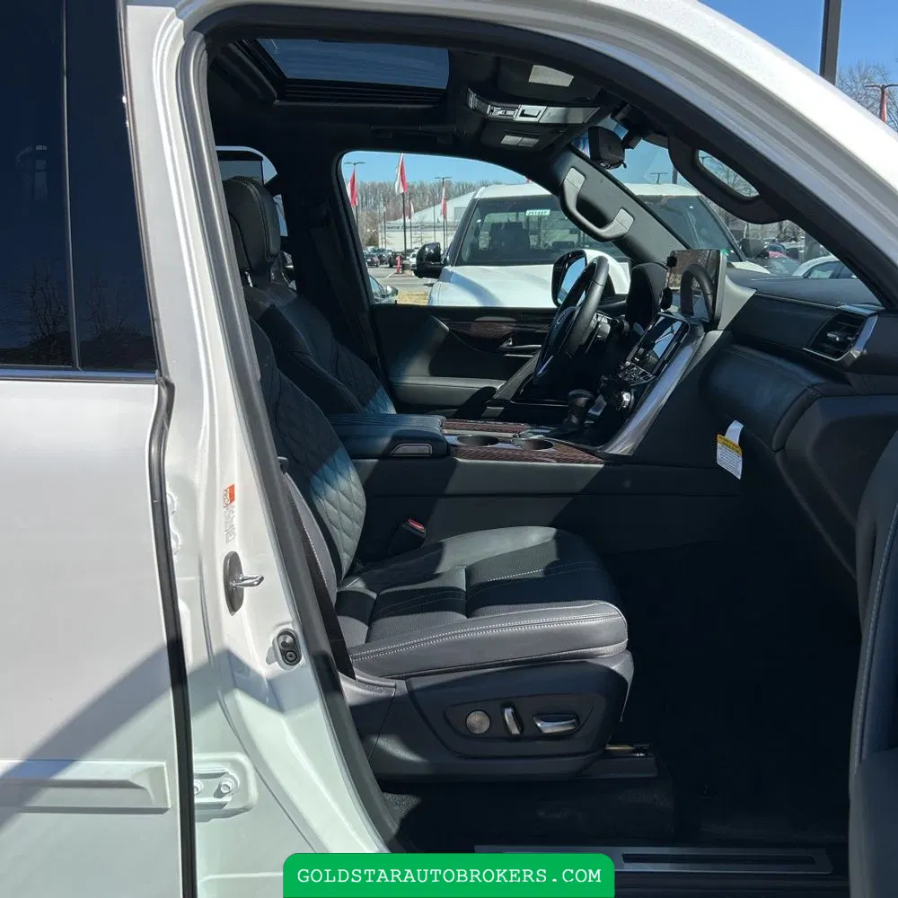 2024 Lexus LX 600 Ultra Luxury
