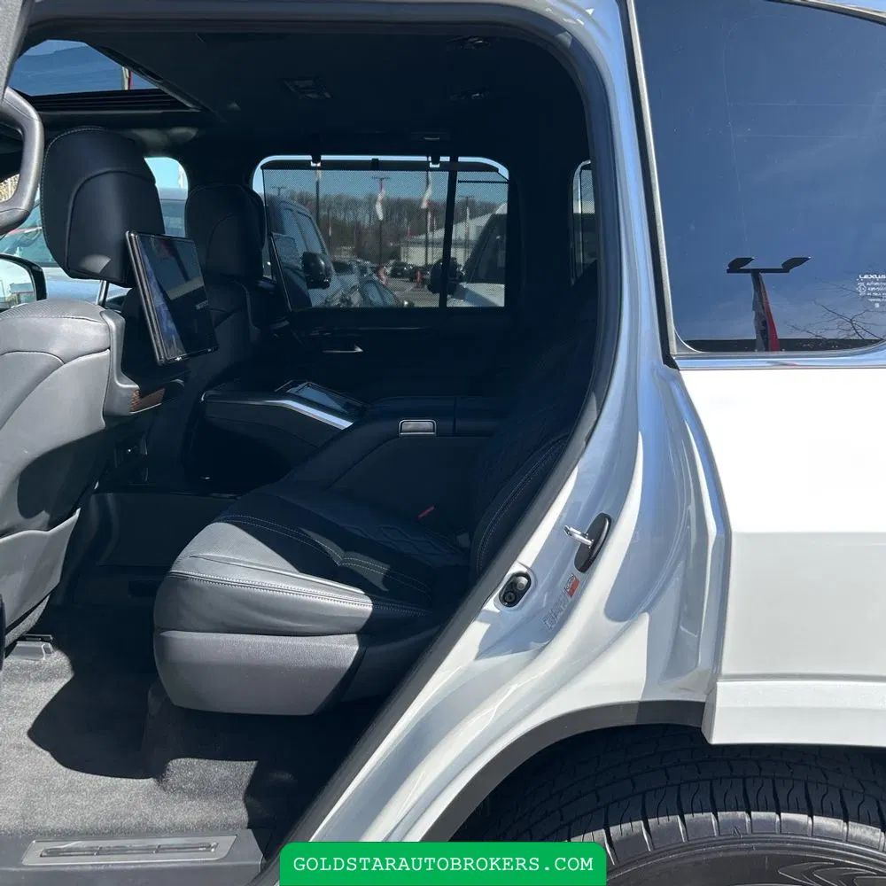2024 Lexus LX 600 Ultra Luxury