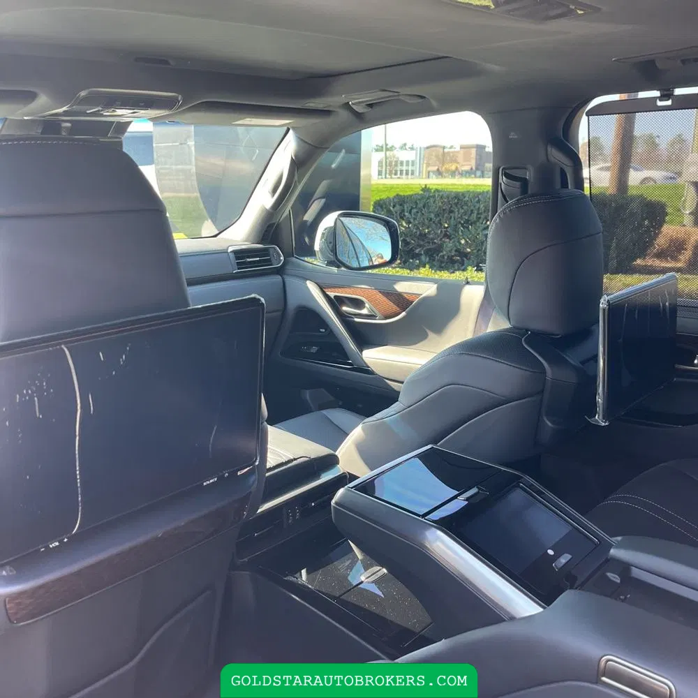 2023 Lexus LX 600 Ultra Luxury