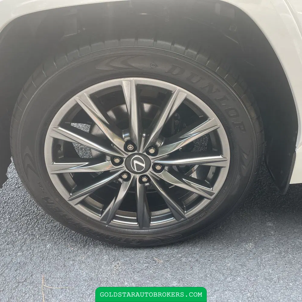 2024 Lexus LX 600 F SPORT Handling