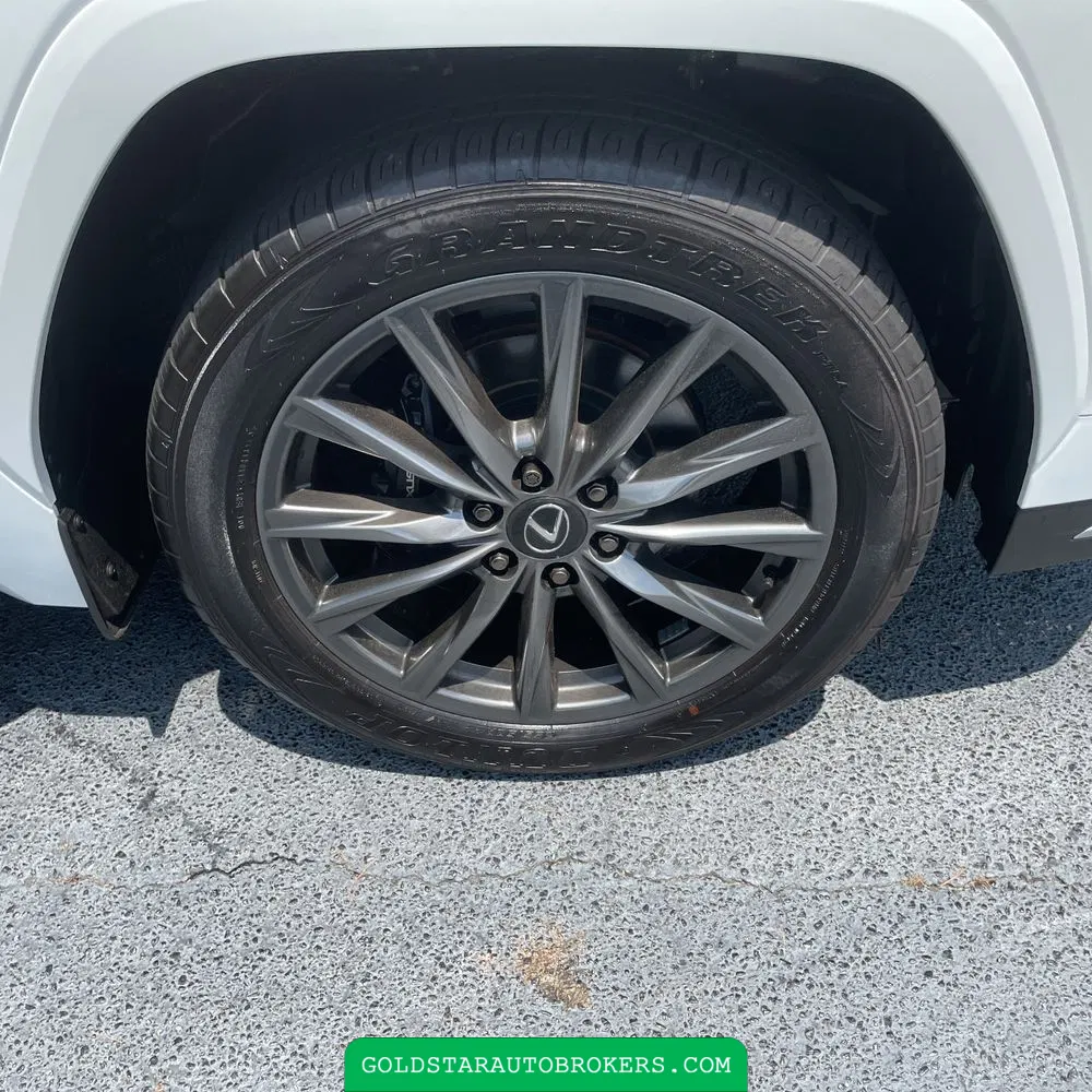 2024 Lexus LX 600 F SPORT Handling