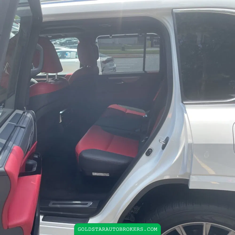 2024 Lexus LX 600 F SPORT Handling