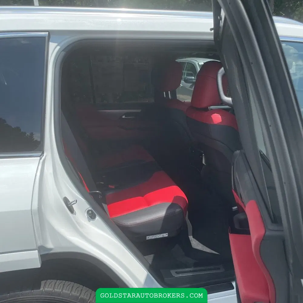 2024 Lexus LX 600 F SPORT Handling