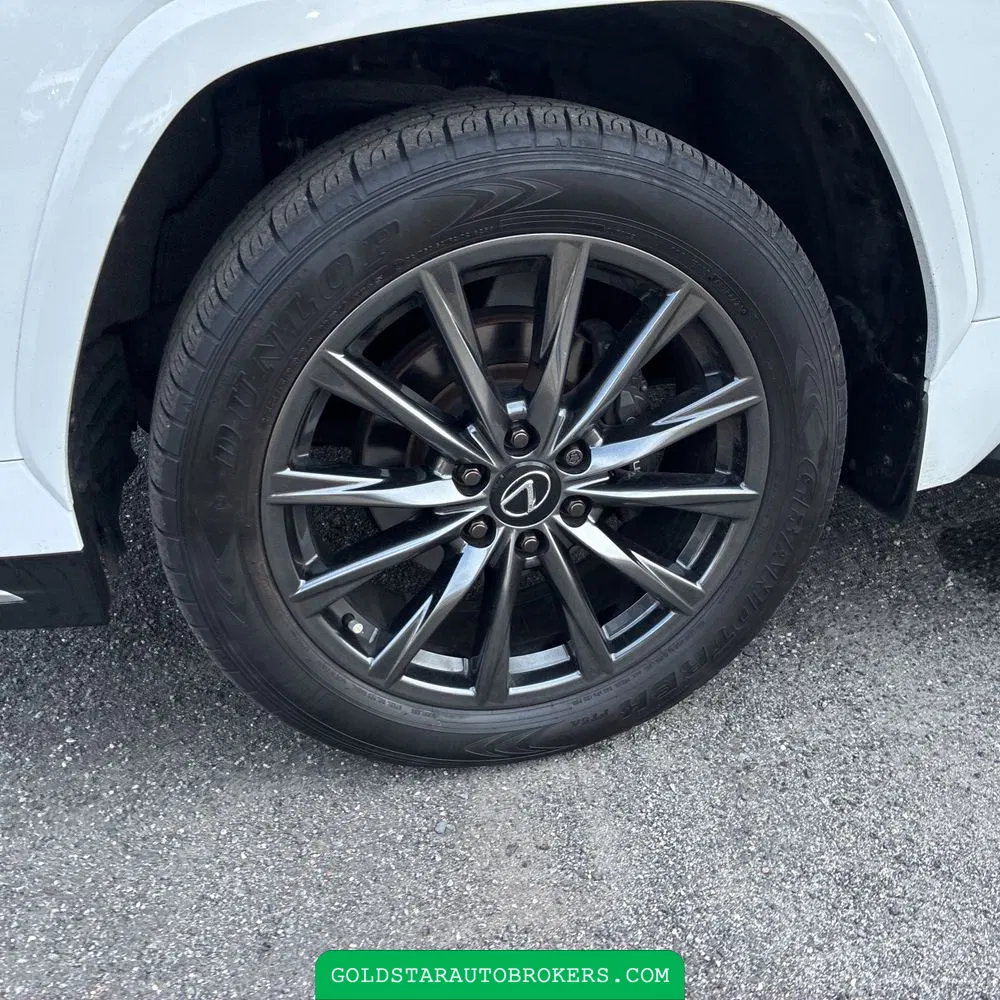 2024 Lexus LX 600 F SPORT Handling