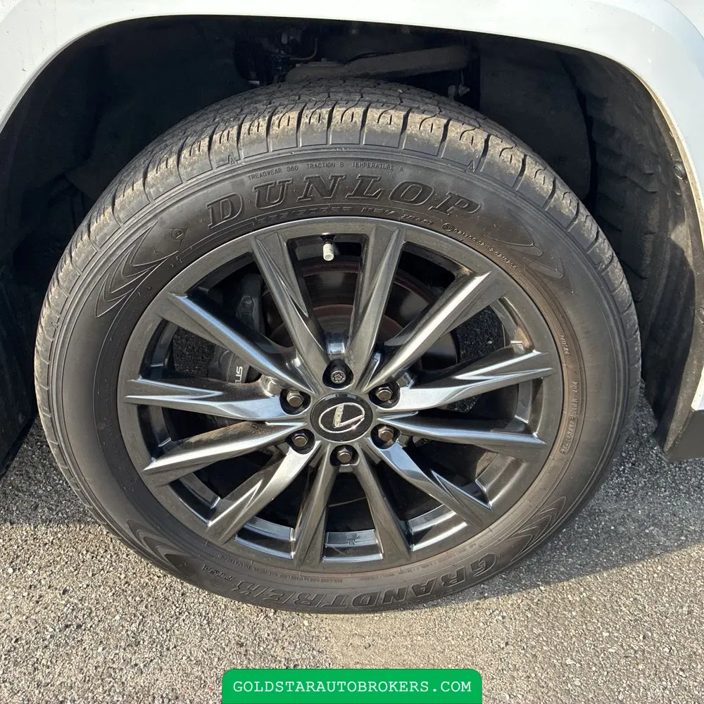 2024 Lexus LX 600 F SPORT Handling