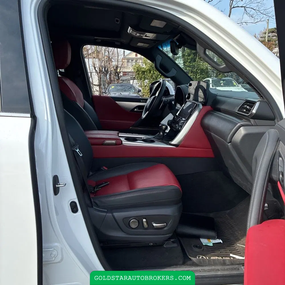 2024 Lexus LX 600 F SPORT Handling