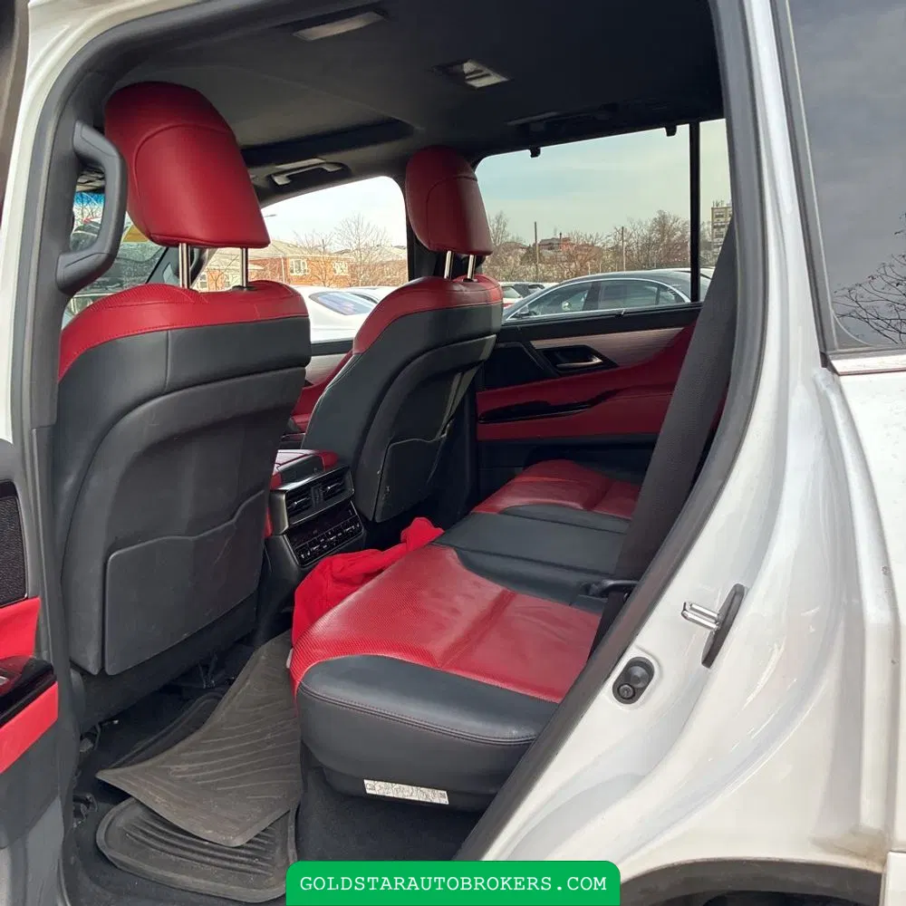 2024 Lexus LX 600 F SPORT Handling