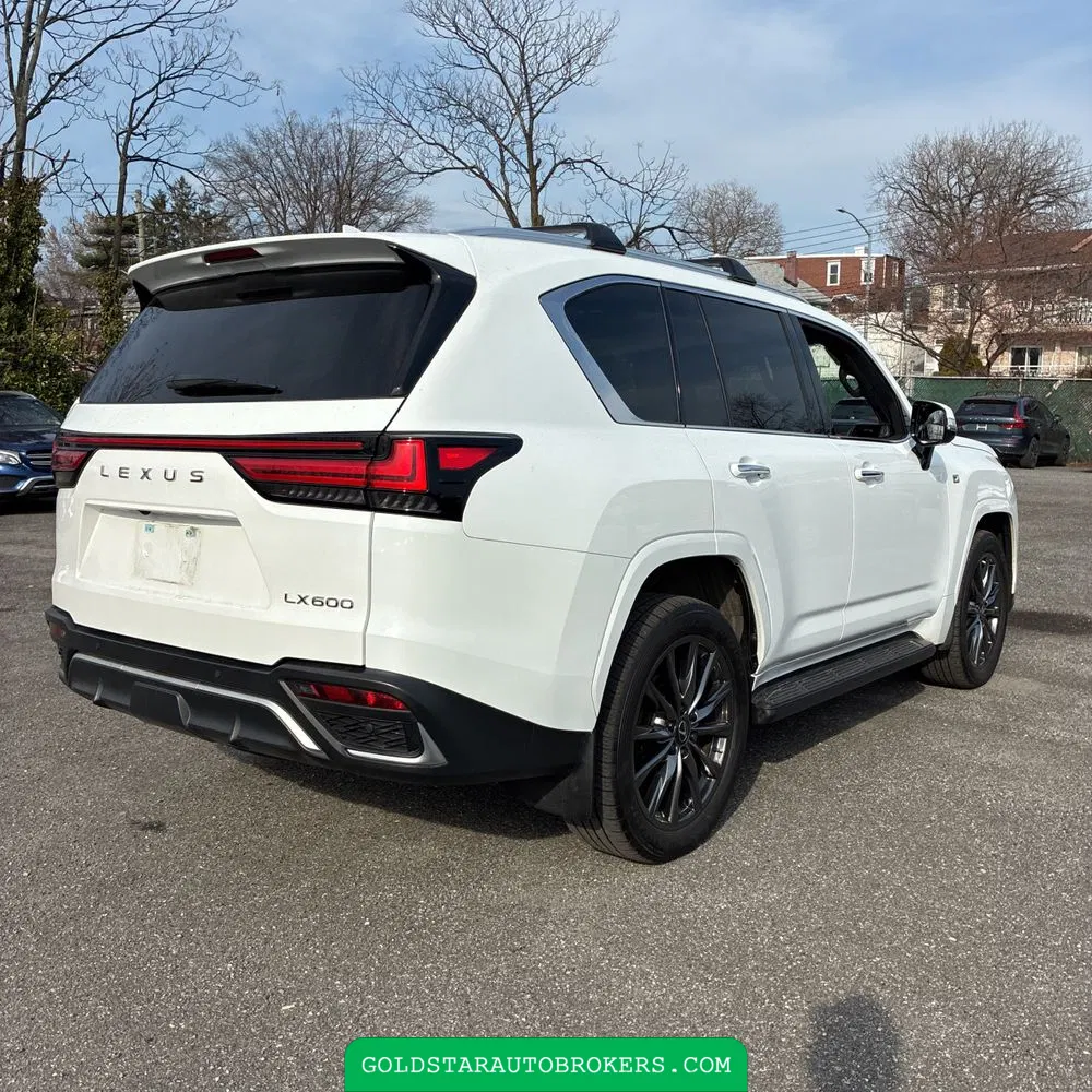 2024 Lexus LX 600 F SPORT Handling