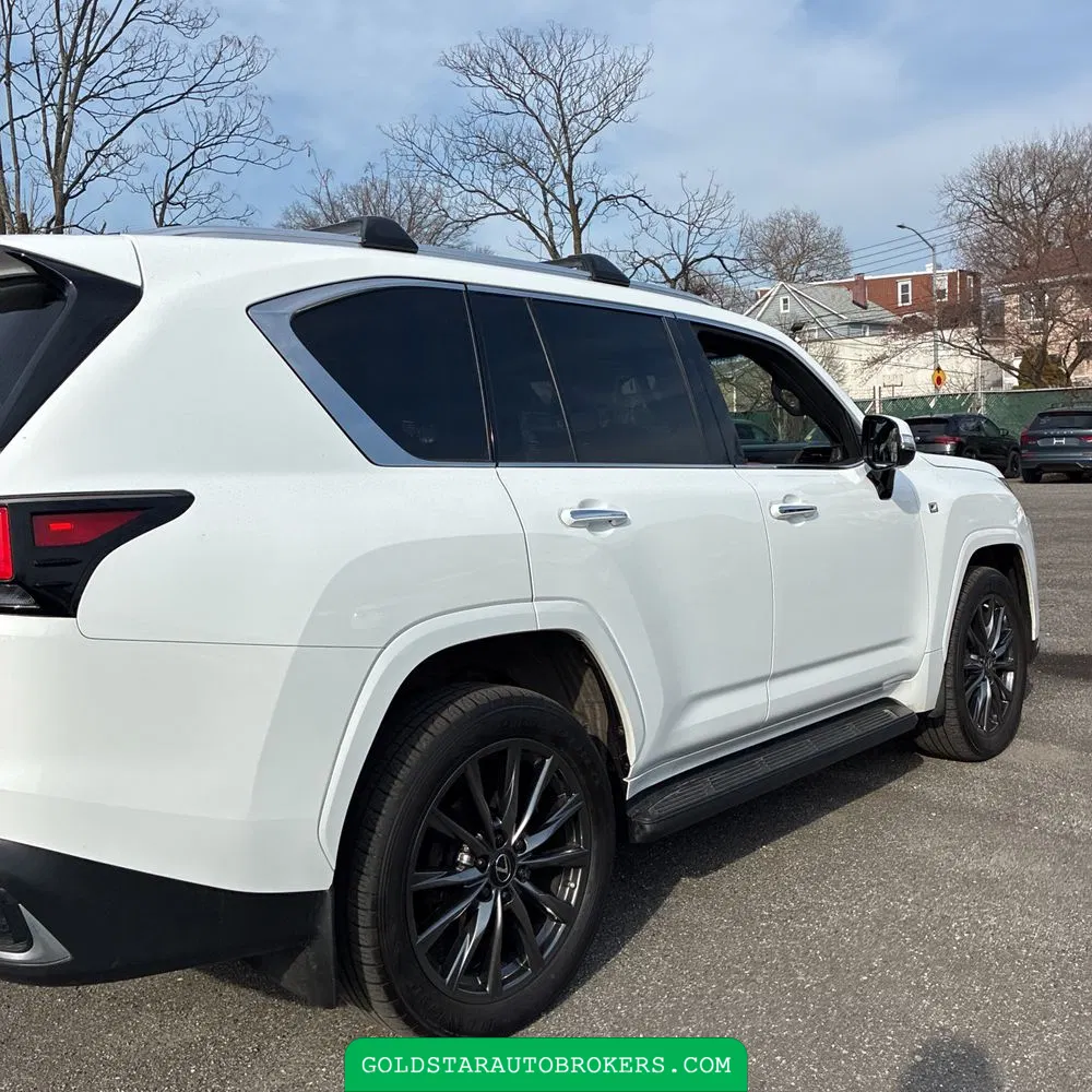 2024 Lexus LX 600 F SPORT Handling
