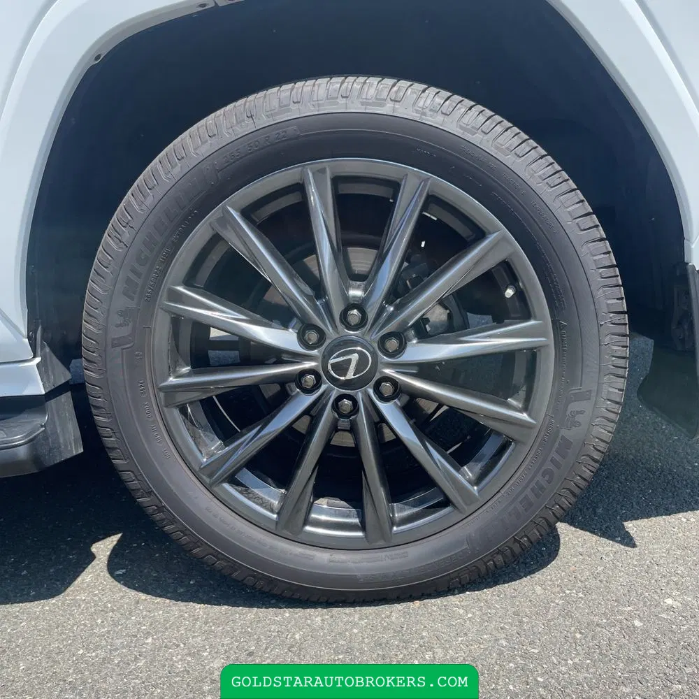 2023 Lexus LX 600 F SPORT Handling