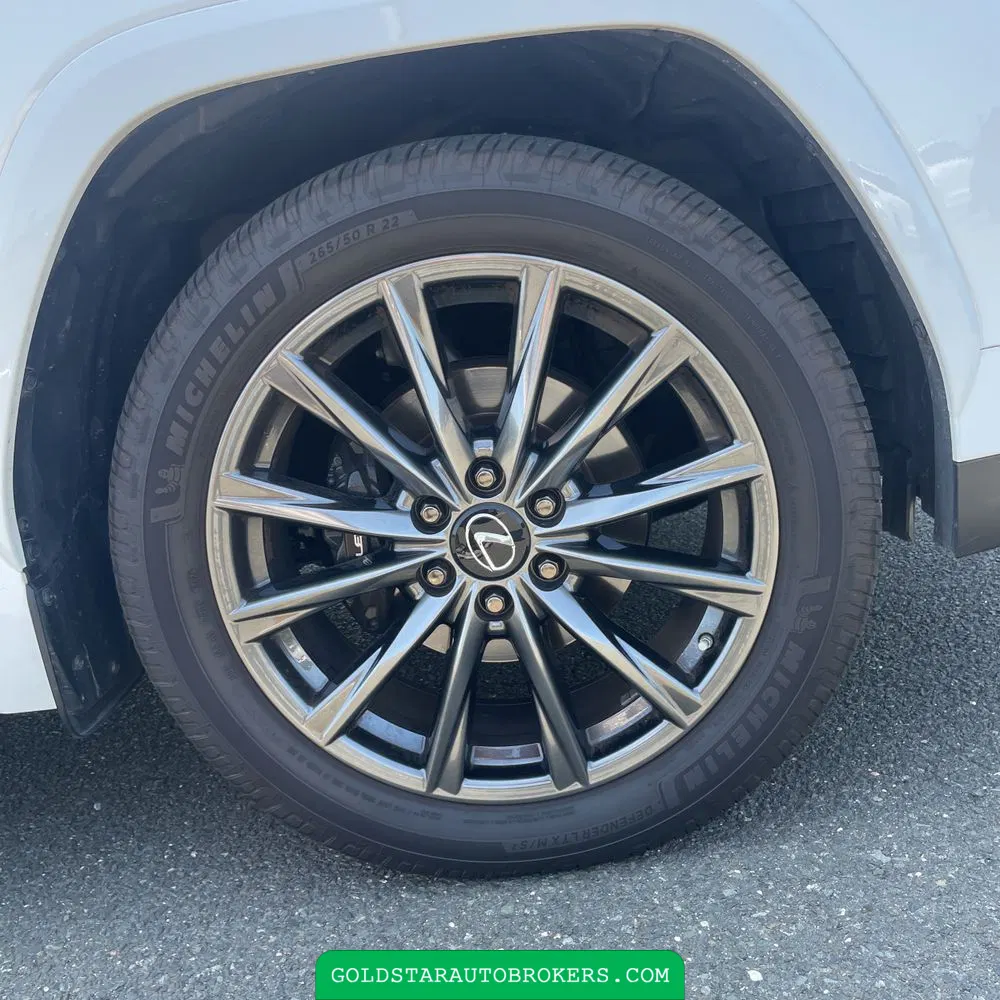2023 Lexus LX 600 F SPORT Handling