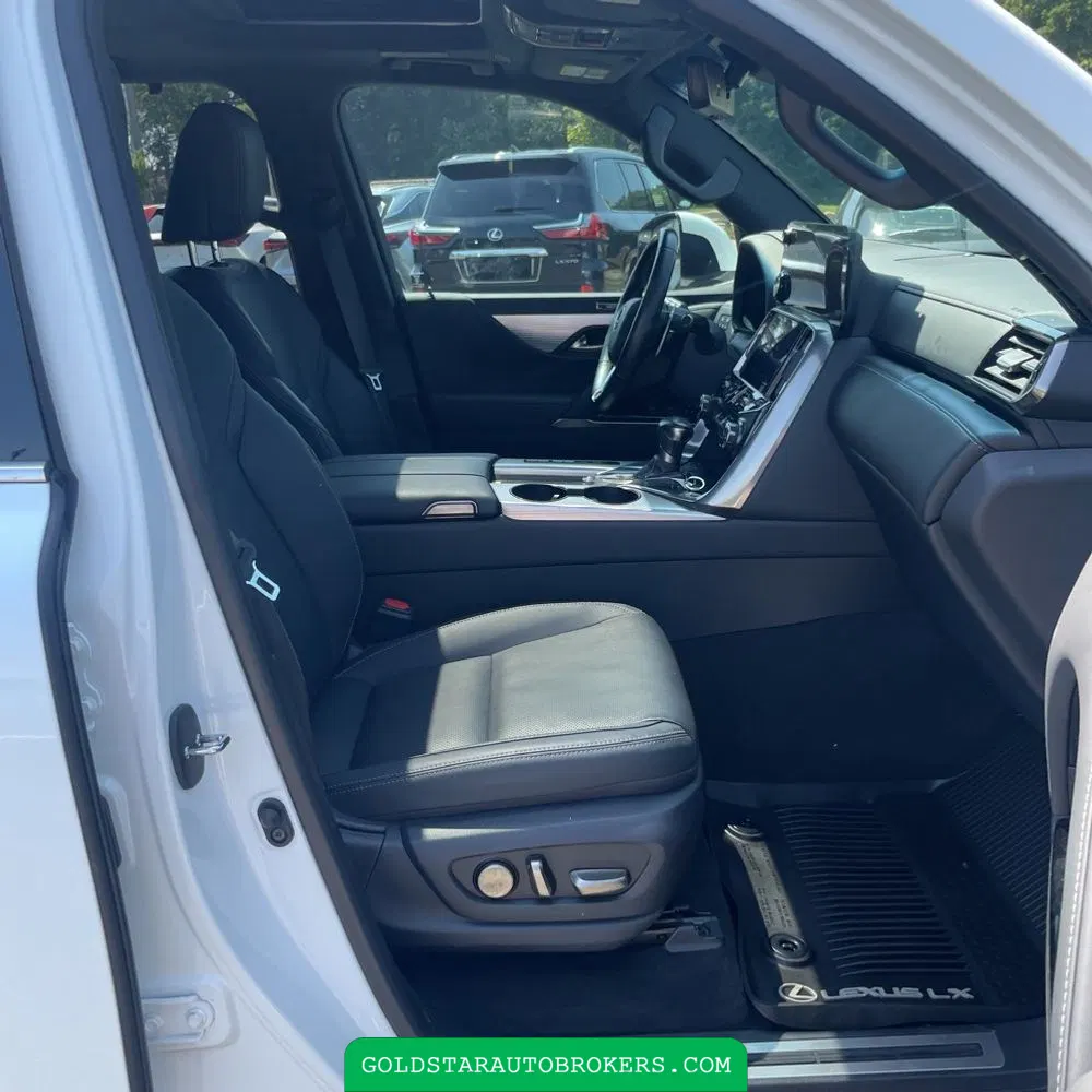 2023 Lexus LX 600 F SPORT Handling