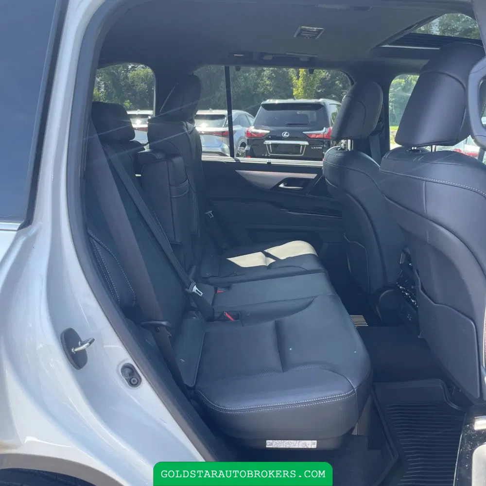 2023 Lexus LX 600 F SPORT Handling