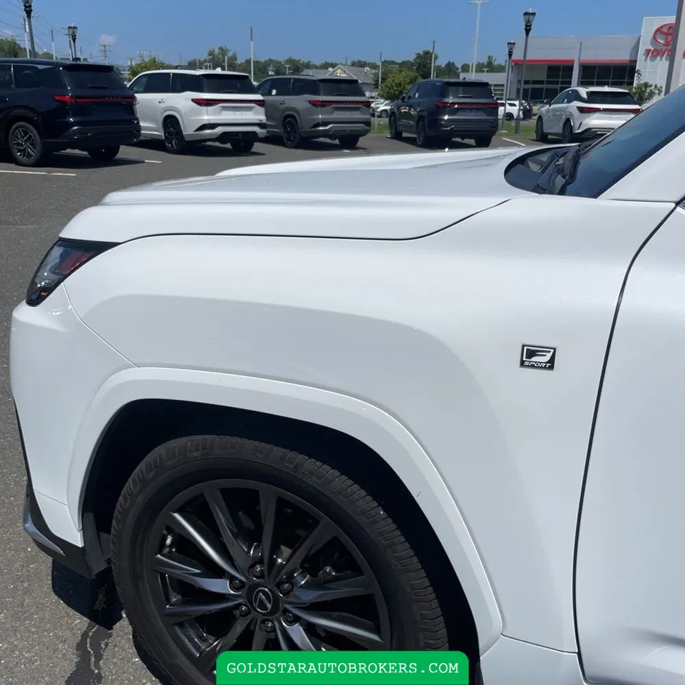 2023 Lexus LX 600 F SPORT Handling
