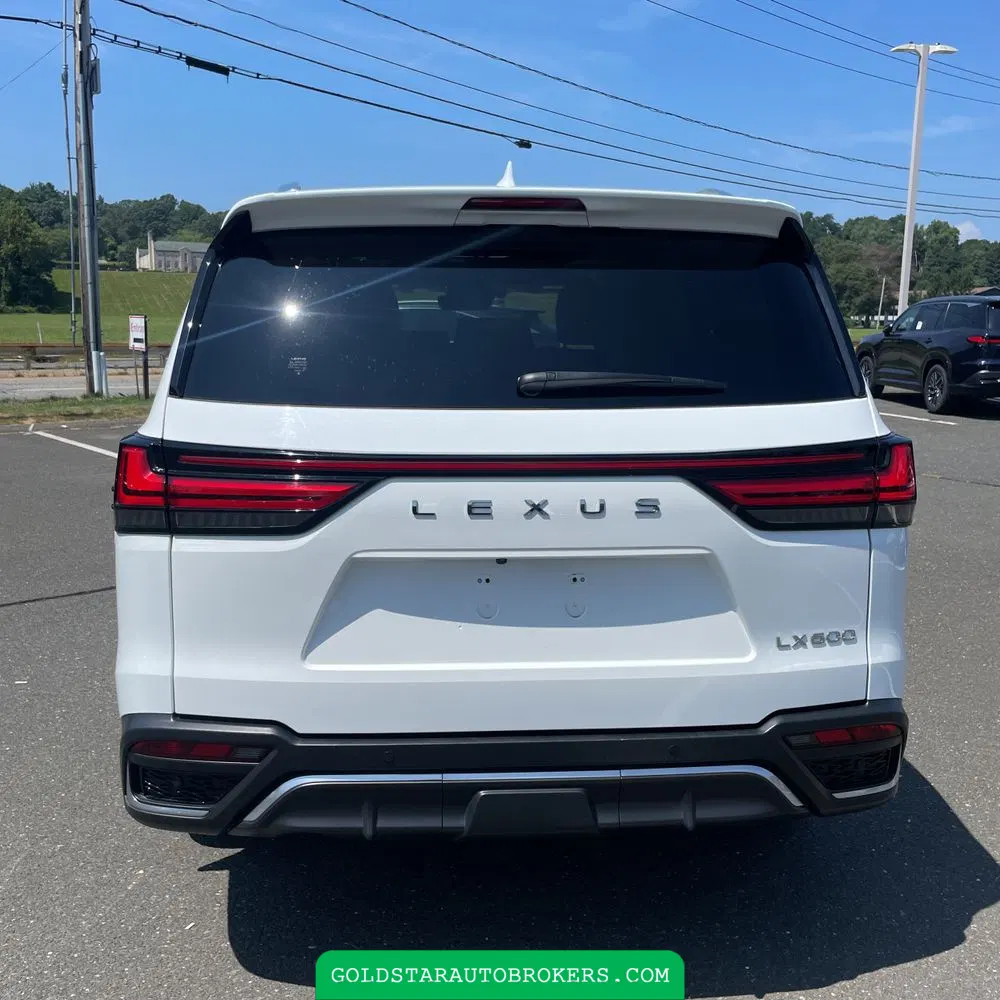 2023 Lexus LX 600 F SPORT Handling