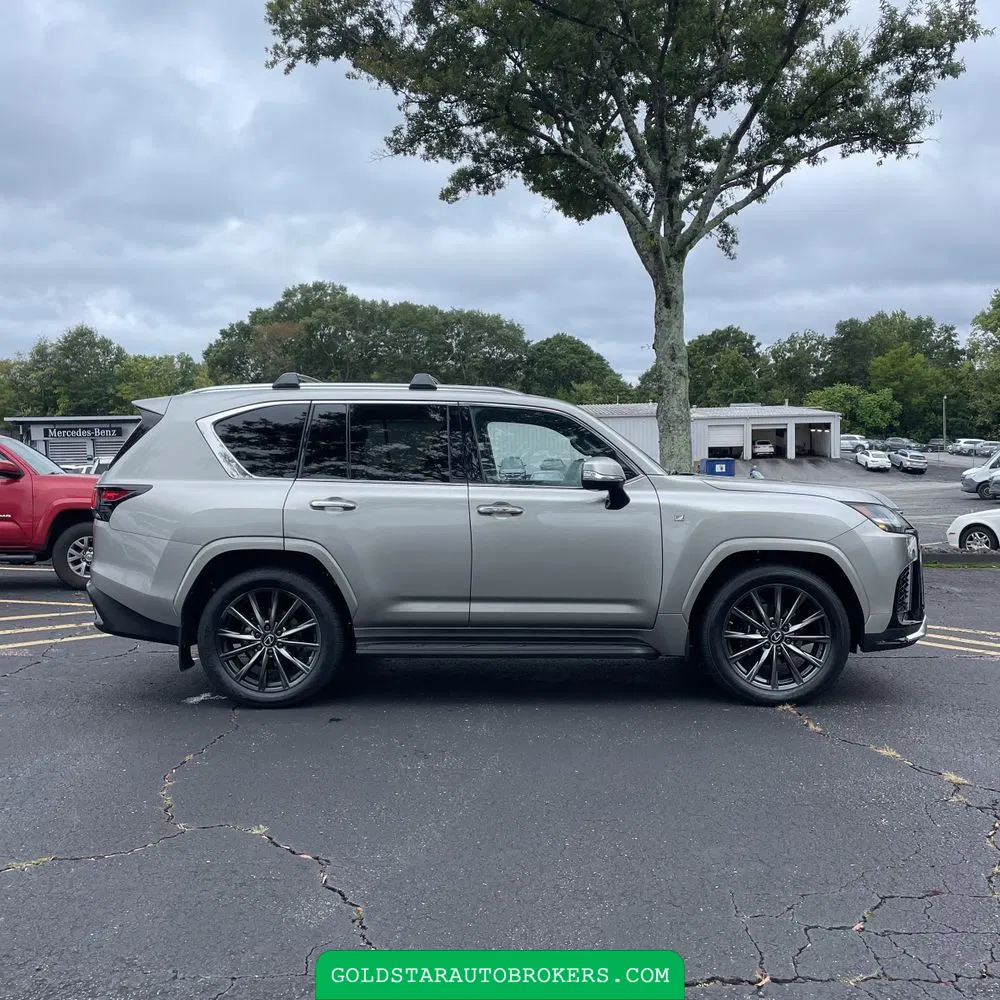 2023 Lexus LX 600 F SPORT Handling