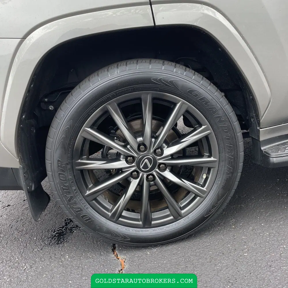 2023 Lexus LX 600 F SPORT Handling