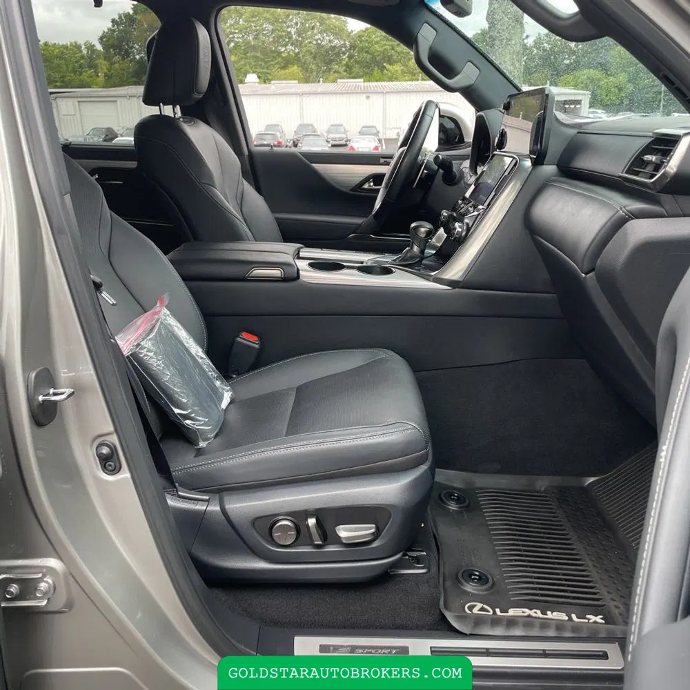 2023 Lexus LX 600 F SPORT Handling