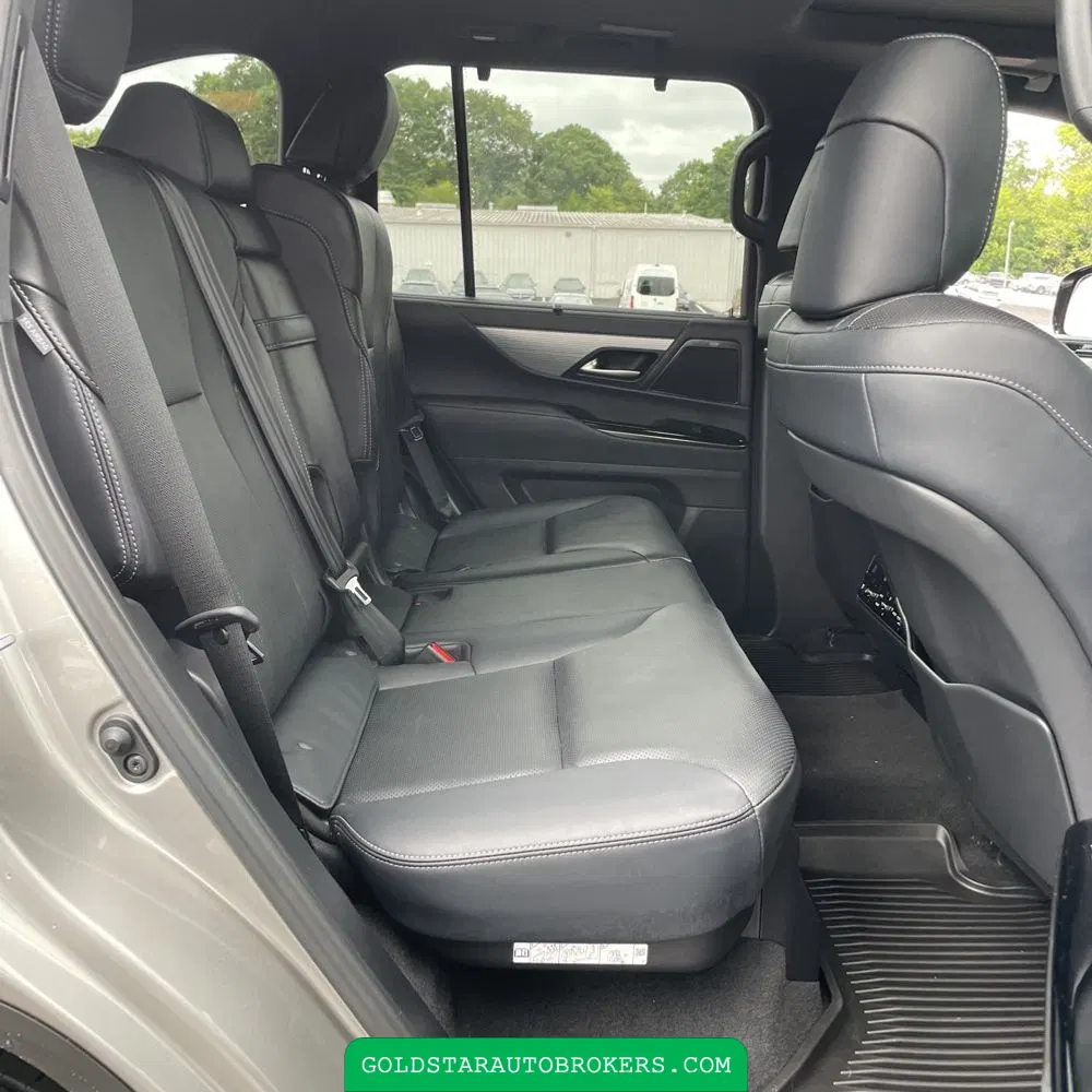 2023 Lexus LX 600 F SPORT Handling