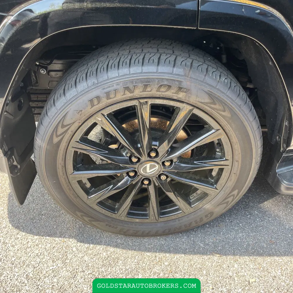 2024 Lexus LX 600 F SPORT Handling