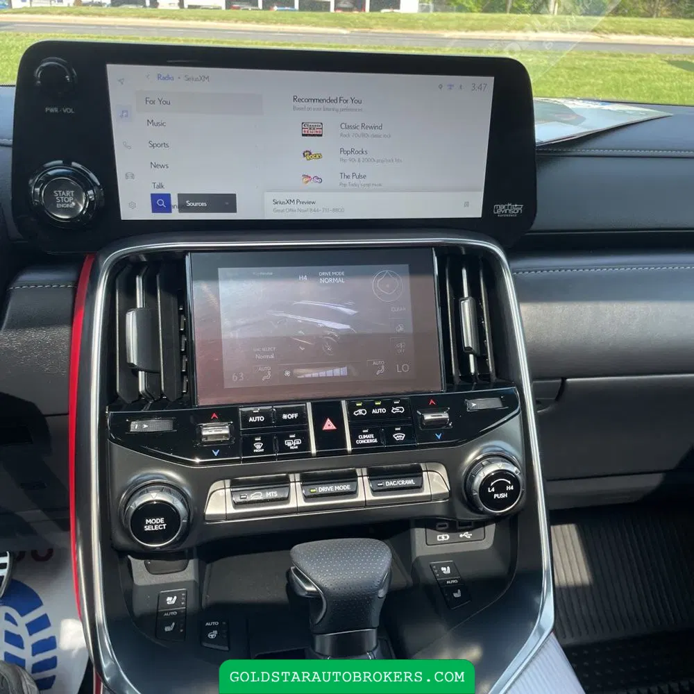 2024 Lexus LX 600 F SPORT Handling