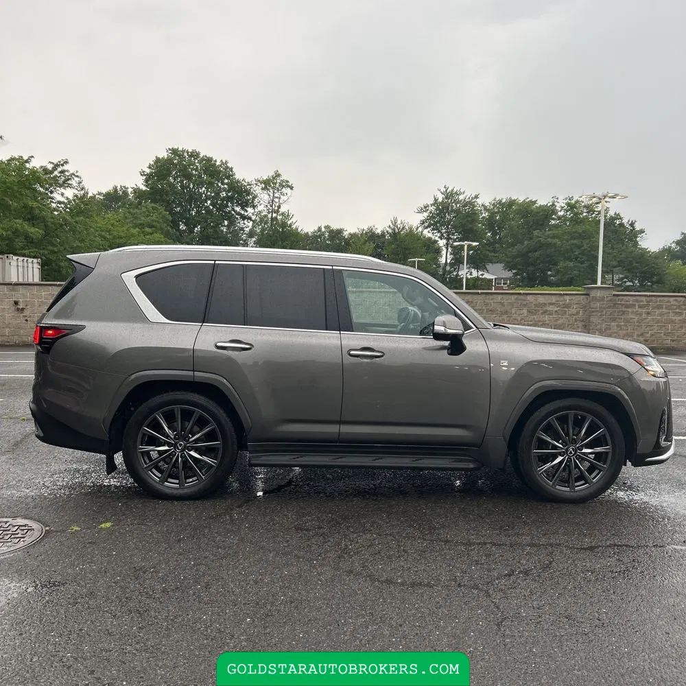 2023 Lexus LX 600 F SPORT Handling