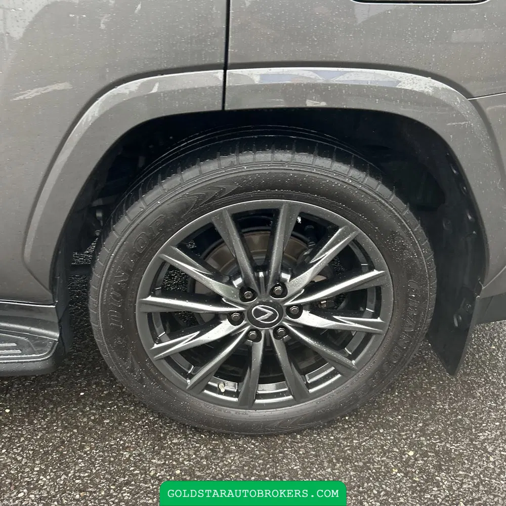 2023 Lexus LX 600 F SPORT Handling