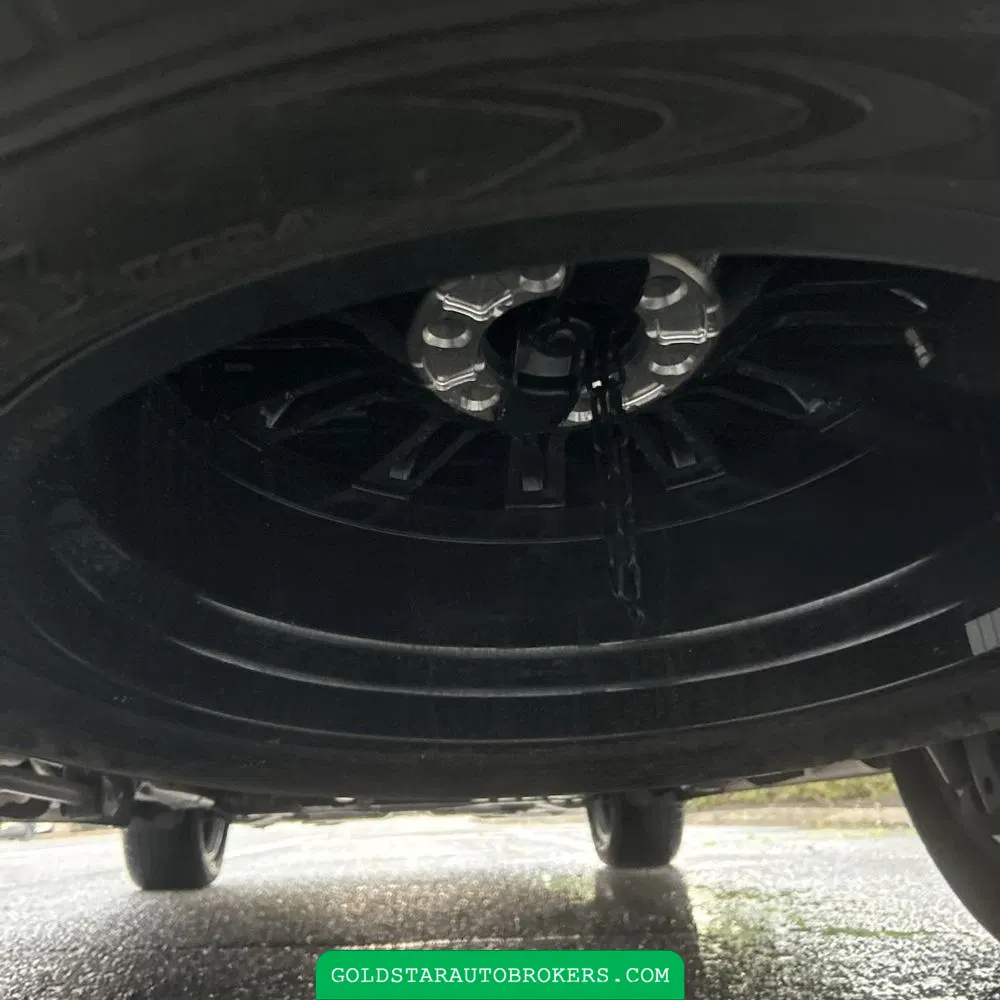 2023 Lexus LX 600 F SPORT Handling