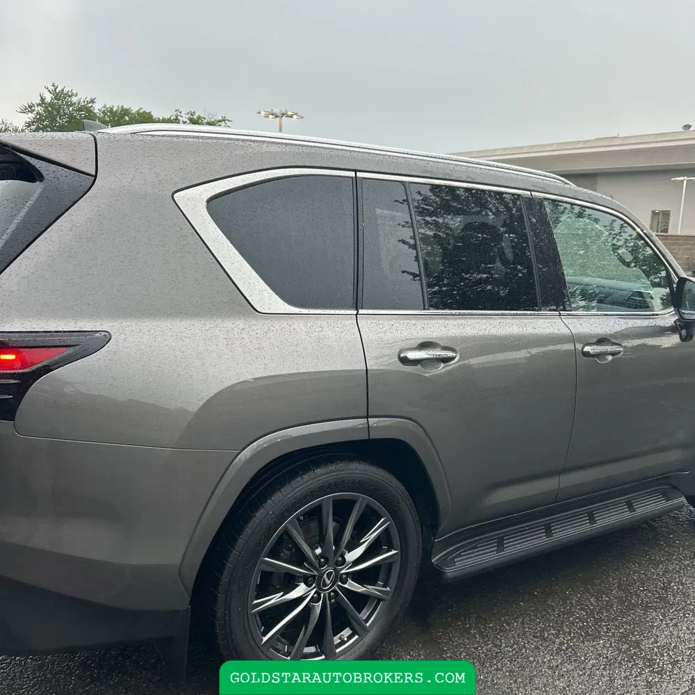2023 Lexus LX 600 F SPORT Handling