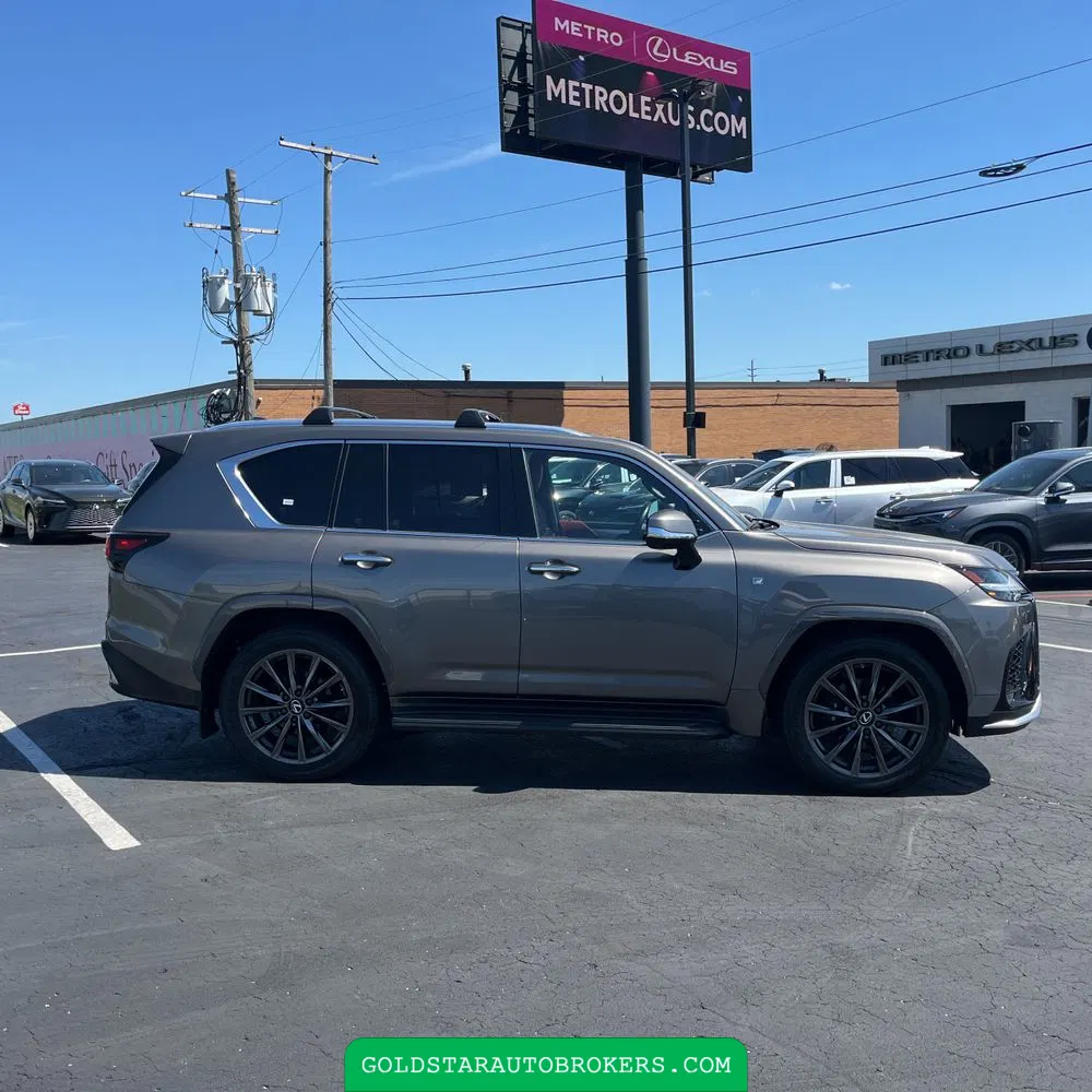 2023 Lexus LX 600 F SPORT Handling