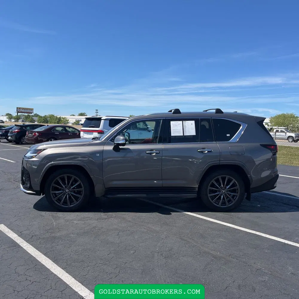 2023 Lexus LX 600 F SPORT Handling