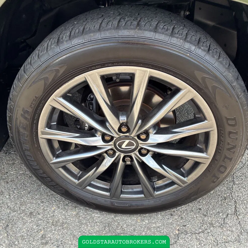 2024 Lexus LX 600 F SPORT Handling