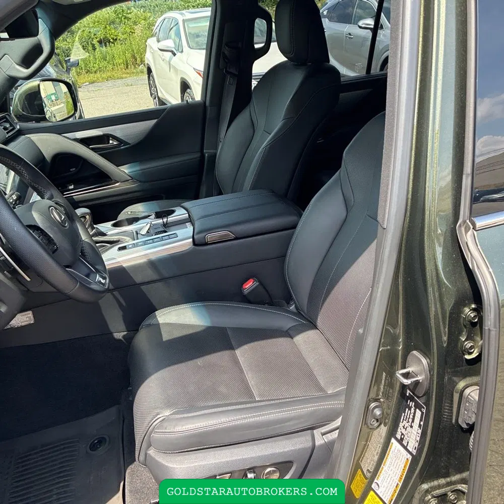 2024 Lexus LX 600 F SPORT Handling