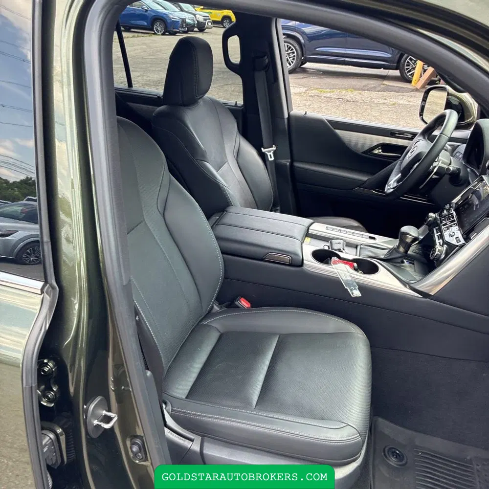 2024 Lexus LX 600 F SPORT Handling