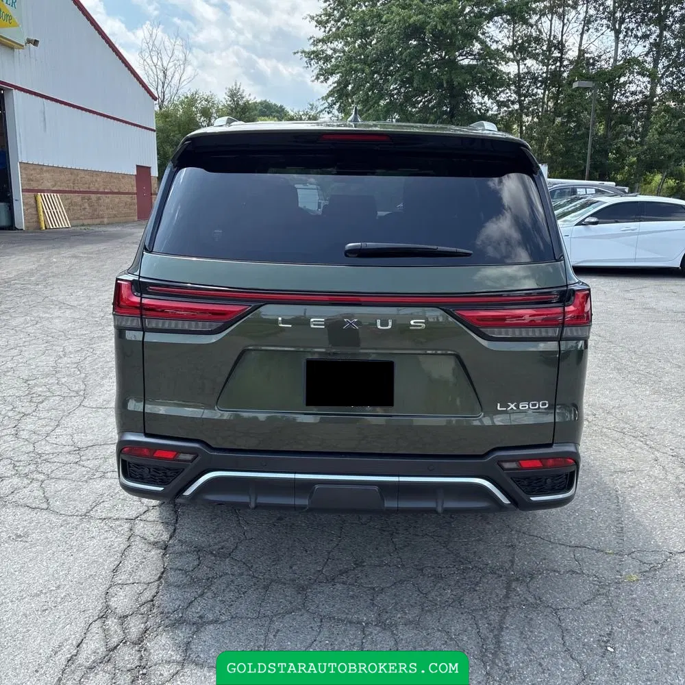 2024 Lexus LX 600 F SPORT Handling