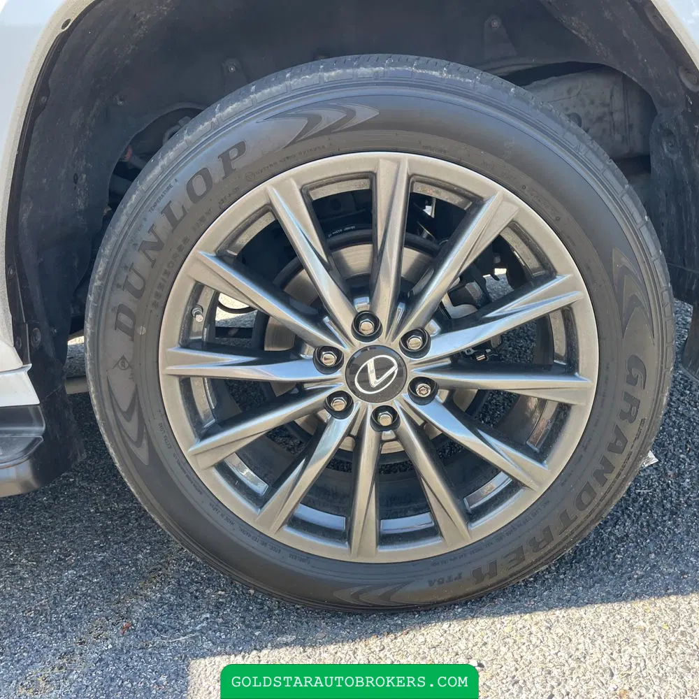 2023 Lexus LX 600 F SPORT Handling