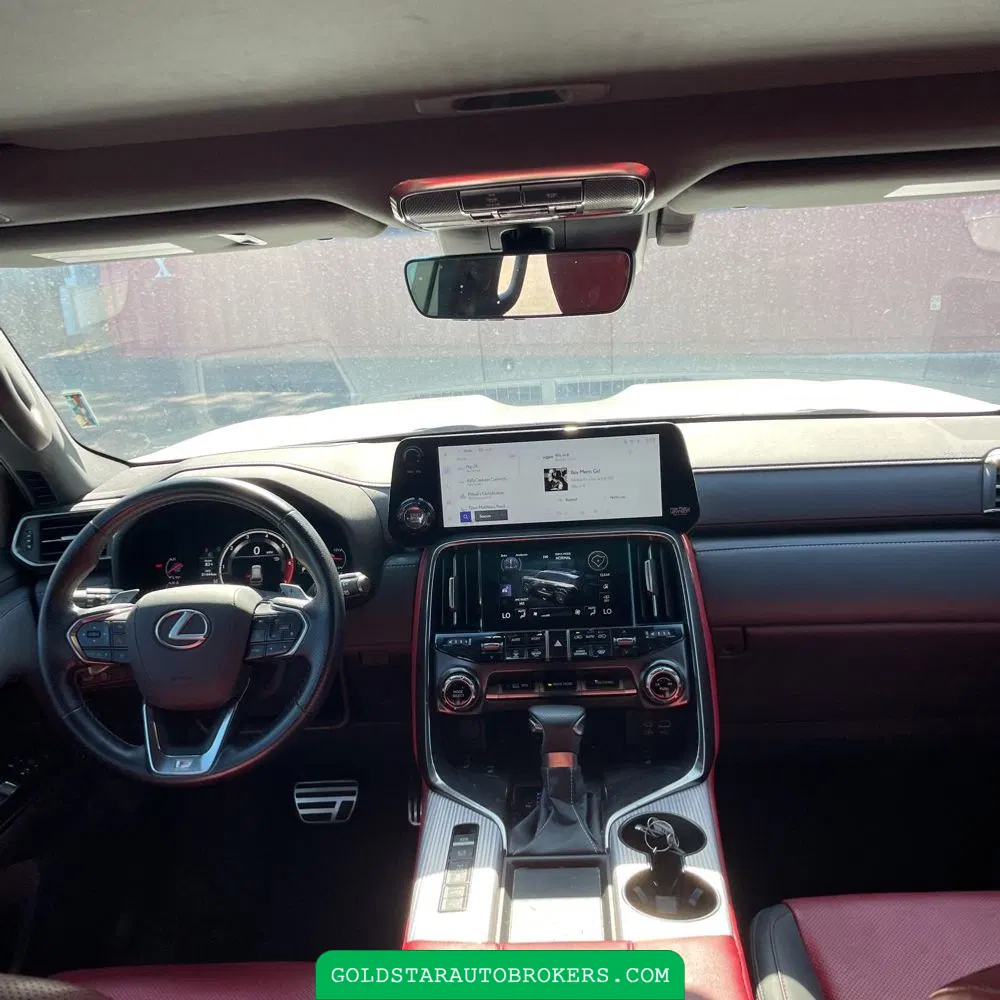 2023 Lexus LX 600 F SPORT Handling